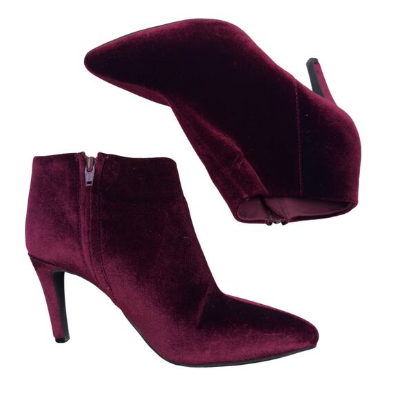 Old Navy Pointed Toe Sexy Chic Wine Red Velvet Heeled Booties Women's Size 7 - Picture 5 of 9